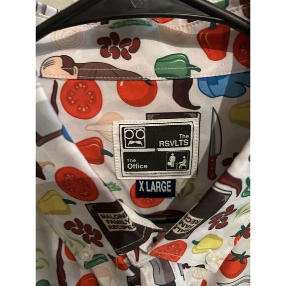 RSVLTS The Office Mens XL Kevin's Famous Chili KUNUFLEX Short Sleeve Button Up - Picture 4 of 6
